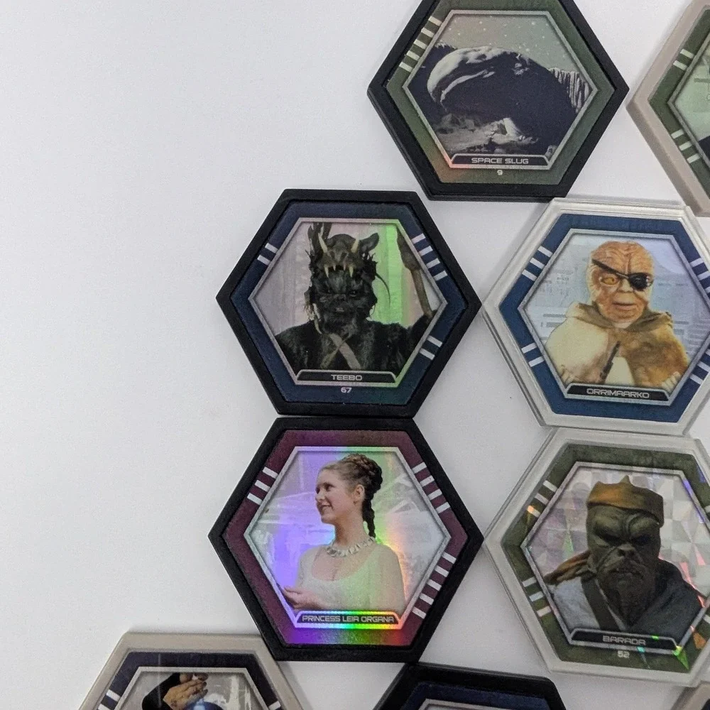Topps Star Wars Galactic‎ Connexions Tiles Lot of 15 - Princess Leia R2-D2 Holo - Picture 6 of 16